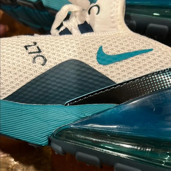 🎉Host Pick🎉 Nike men’s Air Max 270 in teal - Picture 6 of 10